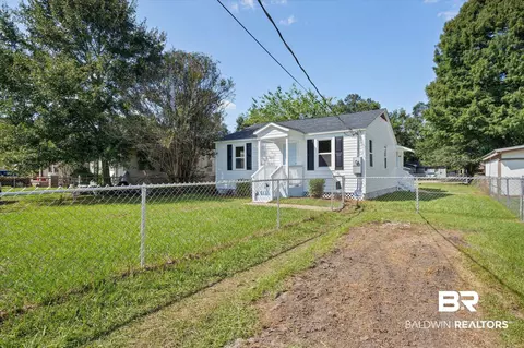 458 4th Ave, Chickasaw, AL 36611 photo 17