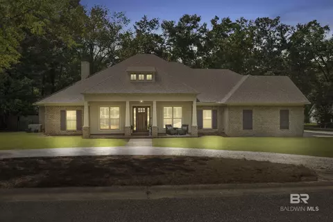 514 Richmond Cir, Fairhope, AL 36532