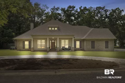 514 Richmond Cir, Fairhope, AL 36532