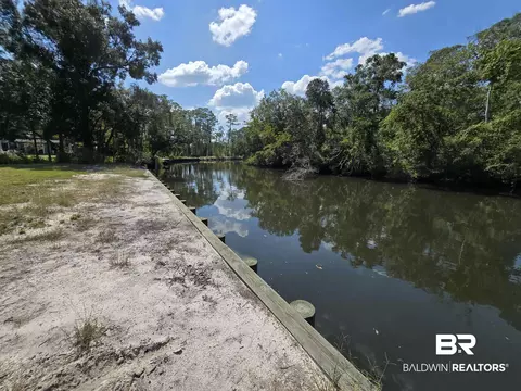 7775 Riverwood Dr, Foley, AL 36535