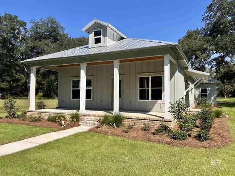 14681 Cedar St, Magnolia Springs, AL 36555