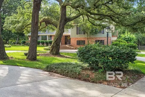 8321 Fordham Rd, Mobile, AL 36619 photo 4