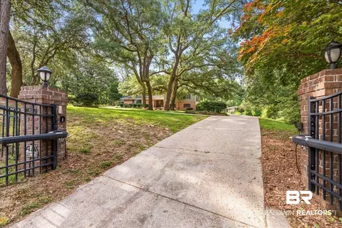 8321 Fordham Rd, Mobile, AL 36619 photo 5