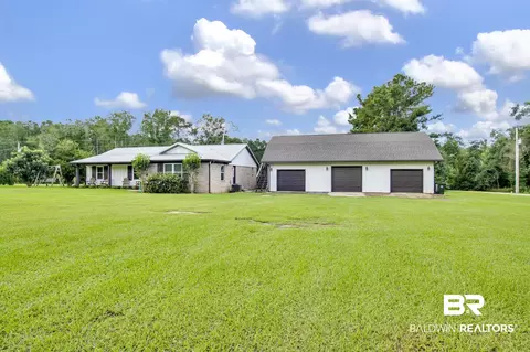 9864 Nix Ln, Fairhope, AL 36532