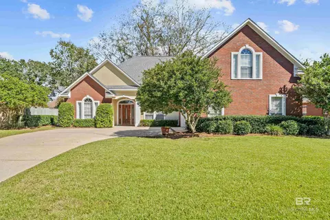 19378 Fairfax Dr, Fairhope, AL 36532