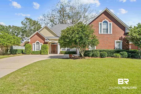 19378 Fairfax Dr, Fairhope, AL 36532
