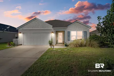 17449 Harding Dr, Foley, AL 36535