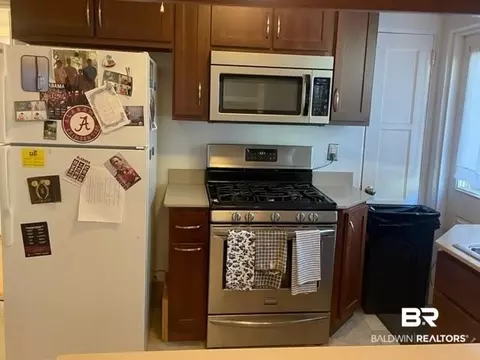 20 Lancaster Rd, Mobile, AL 36608 photo 5