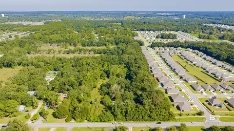 9711 Twin Beech Rd, Fairhope, AL 36532
