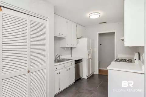320 Vanderbilt Dr, Mobile, AL 36608 photo 22