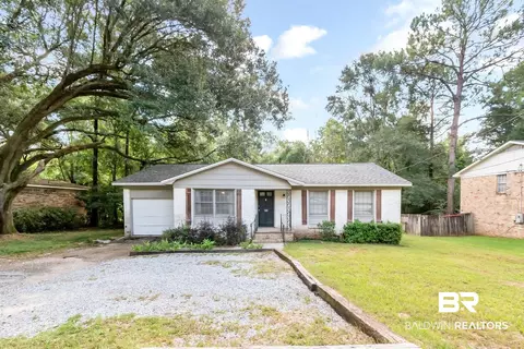 320 Vanderbilt Dr, Mobile, AL 36608 photo 4