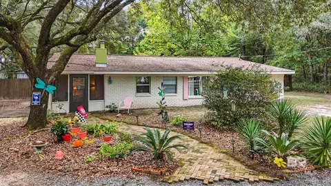 34100 Ickler Ave, Lillian, AL 36549