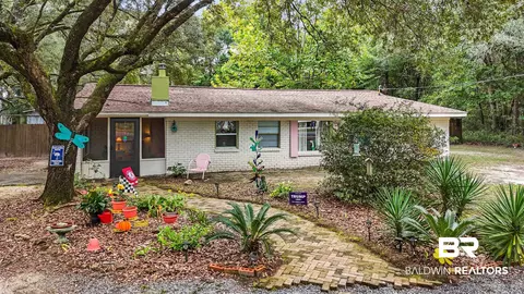 34100 Ickler Ave, Lillian, AL 36549