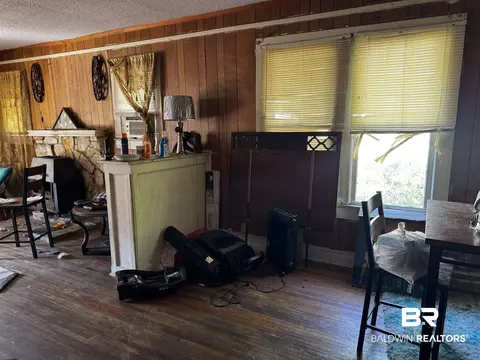 1060 Cottrell St, Mobile, AL 36605 photo 3