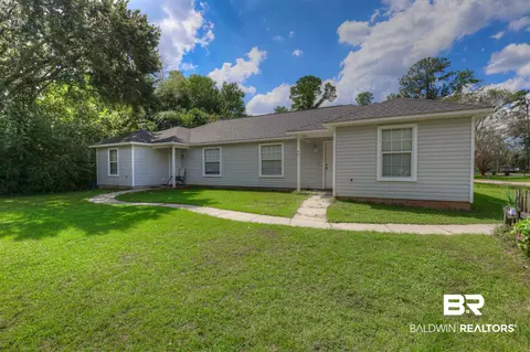 1791 N Pine St, Foley, AL 36535
