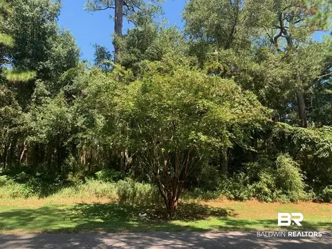 236 Bienville Blvd, Dauphin Island, AL 36528