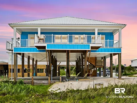 453 Cabana Beach Rd, Gulf Shores, AL 36542