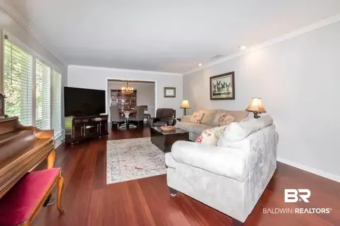 251 Suffolk Rd, Mobile, AL 36608 photo 9