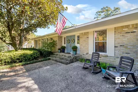 251 Suffolk Rd, Mobile, AL 36608 photo 7