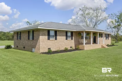 17689 Brewer Rd, Foley, AL 36535