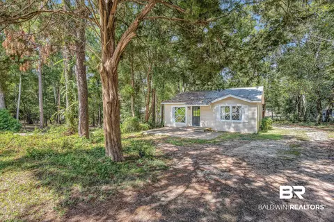 517 Grand Ave, Fairhope, AL 36532