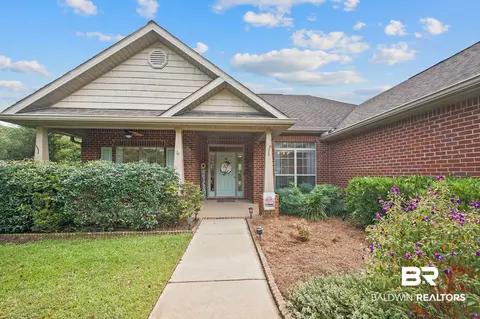 348 Knollwood Ave, Fairhope, AL 36532