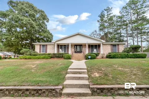 1229 W Chimney Top Dr, Mobile, AL 36695