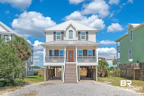 120 Gulf Ct, Gulf Shores, AL 36542