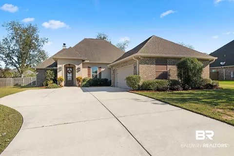 177 Margaret Dr, Fairhope, AL 36532