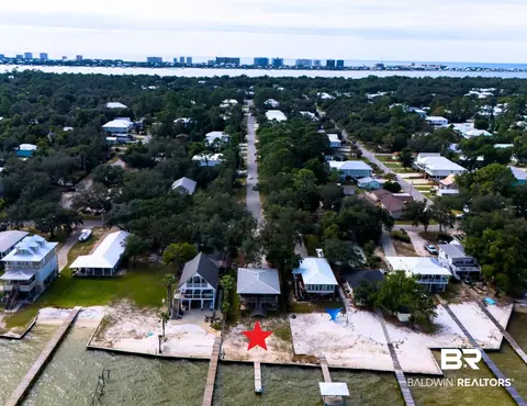 29607 Bayshore Dr, Orange Beach, AL 36561