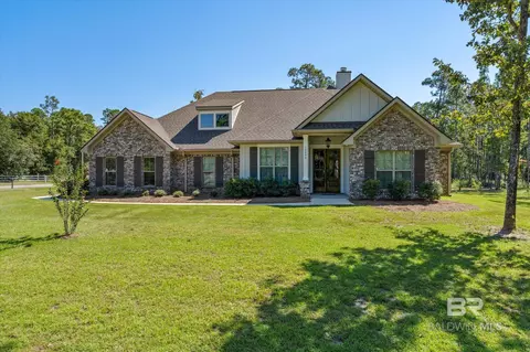 18404 Mill House Ct, Gulf Shores, AL 36542