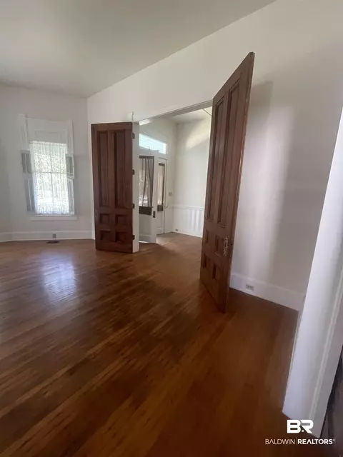 70 S Georgia Ave, Mobile, AL 36604 photo 2