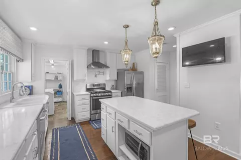 354 E Byron Ave, Mobile, AL 36609 photo 8