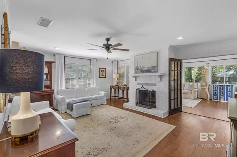 354 E Byron Ave, Mobile, AL 36609 photo 3