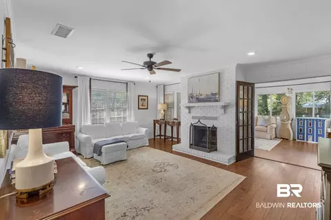 354 E Byron Ave, Mobile, AL 36609 photo 3