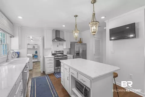 354 E Byron Ave, Mobile, AL 36609 photo 8