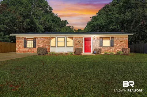4366 Barden Ave, Mobile, AL 36619