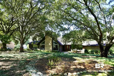 117 Belle Meade Dr, Brewton, AL 36426