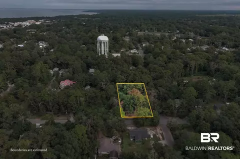 0 Middle St, Fairhope, AL 36532