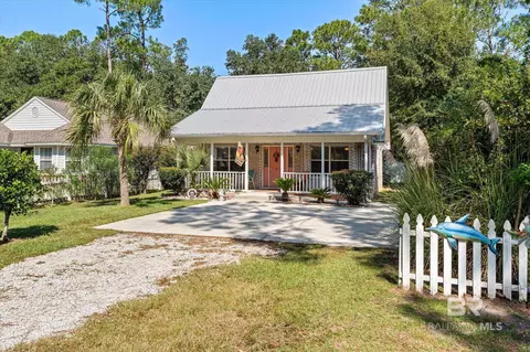 628 E 23rd Ave, Gulf Shores, AL 36542