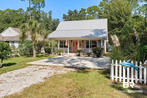 628 E 23rd Ave, Gulf Shores, AL 36542