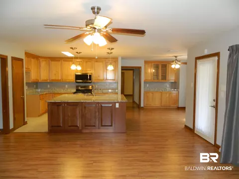 4136 Morhaven Dr, Mobile, AL 36605 photo 4