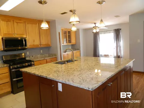 4136 Morhaven Dr, Mobile, AL 36605 photo 9