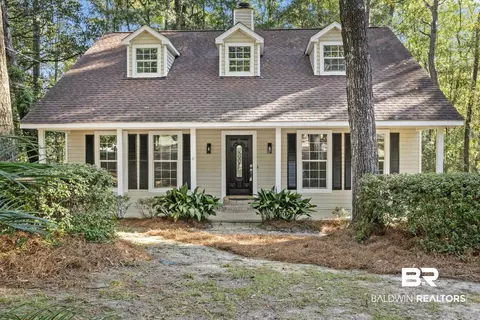 183 Bay View Dr, Daphne, AL 36526