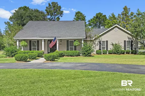 1201 Mcrae St, Atmore, AL 36502