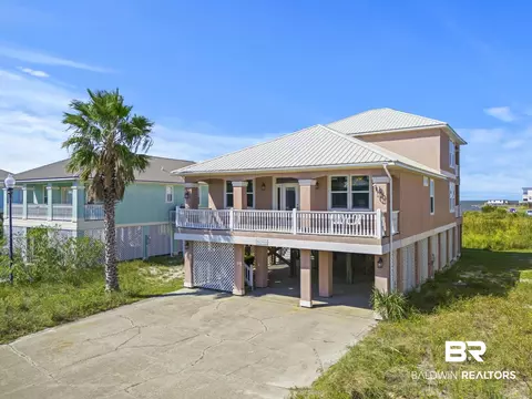 525 Harbor Light Cir, Gulf Shores, AL 36542