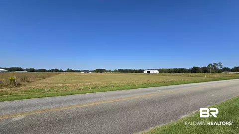 24863 Brewer Rd, Robertsdale, AL 36567