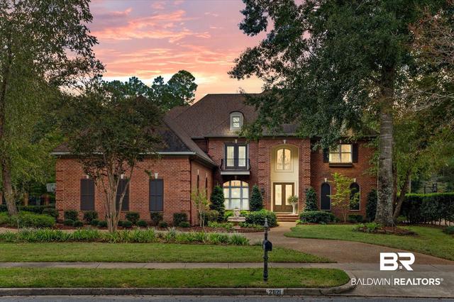 2821 Churchbell Ct, Mobile, AL 36695