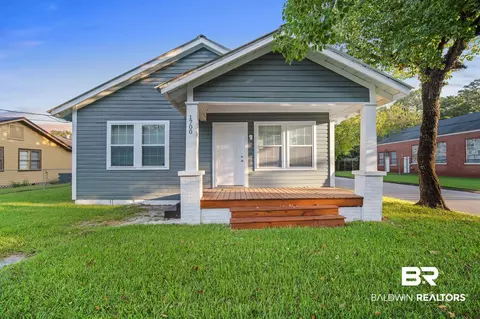 1700 Dominick St, Mobile, AL 36605