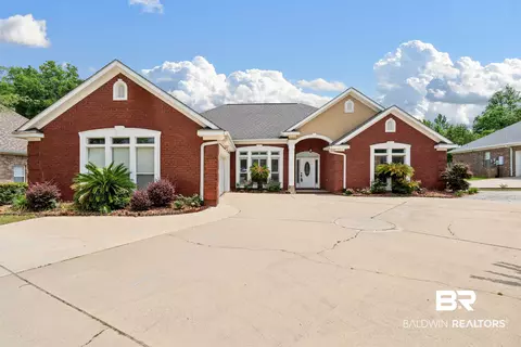 7387 Mallard Dr, Mobile, AL 36695